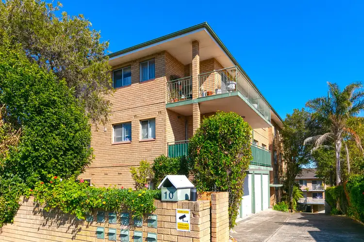 Third view of Homely apartment listing, 1/10 Cavill Street, Queenscliff NSW 2096