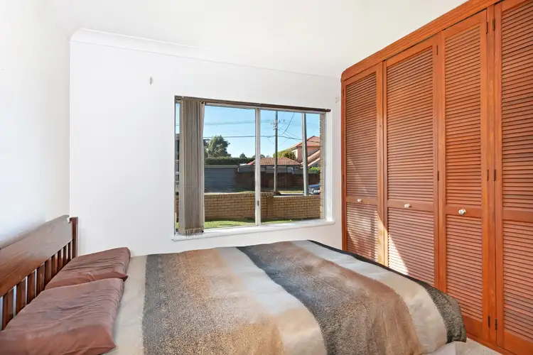 Fifth view of Homely apartment listing, 1/10 Cavill Street, Queenscliff NSW 2096