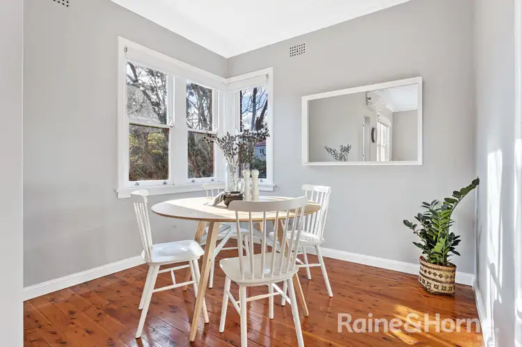 Third view of Homely apartment listing, 3/1 Macarthur Avenue, Crows Nest NSW 2065