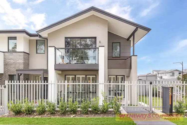 25 Kermond Walk, Moorebank NSW 2170