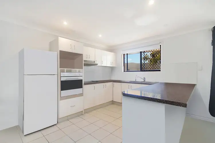 Fourth view of Homely villa listing, 4/100 Kennedy Drive, Tweed Heads West NSW 2485