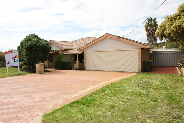 16 Newquay Close, Yanchep WA 6035