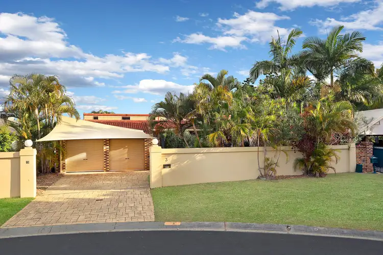 3 Yunga Court, Broadbeach Waters QLD 4218