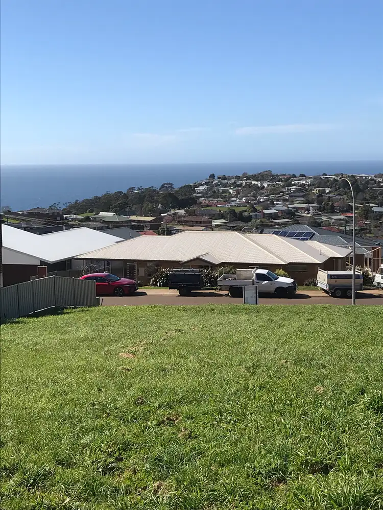28 Lorrie Place, Park Grove TAS 7320