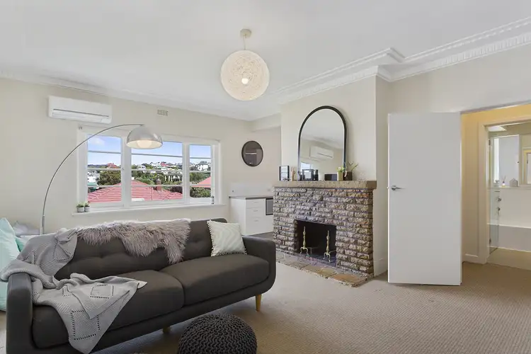 14 Lochner Street