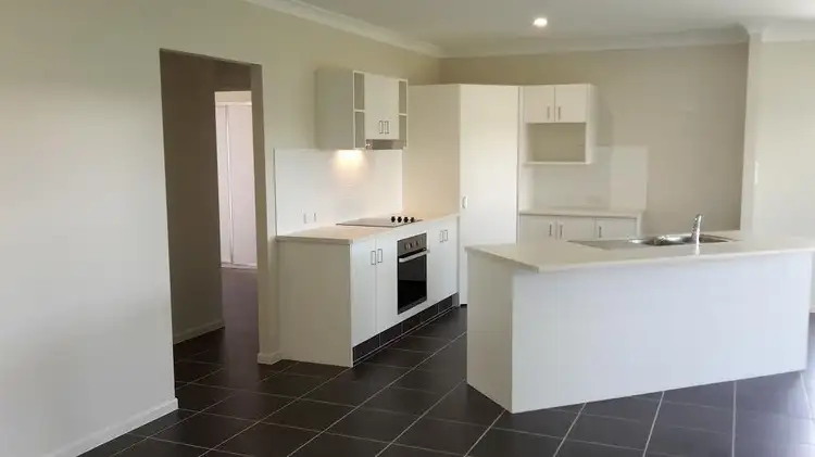 Fourth view of Homely house listing, 32 MESA CIRCUIT, Cosgrove QLD 4818