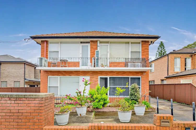 1/25 Dunmore Street, Croydon Park NSW 2133