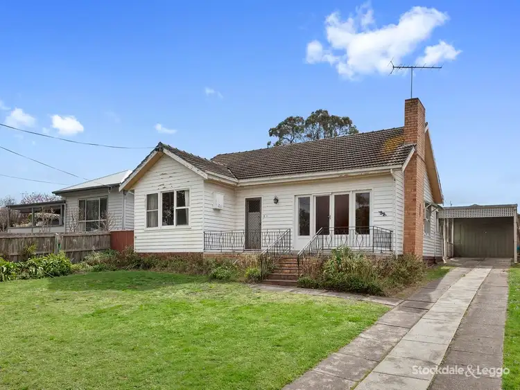 32 Cambra Road, Belmont VIC 3216