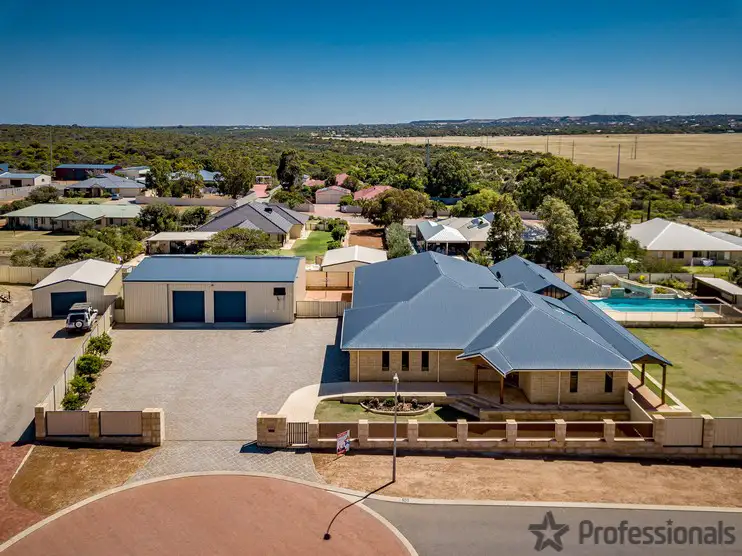 Main view of Homely house listing, 10 Catspaw Court, Strathalbyn WA 6530