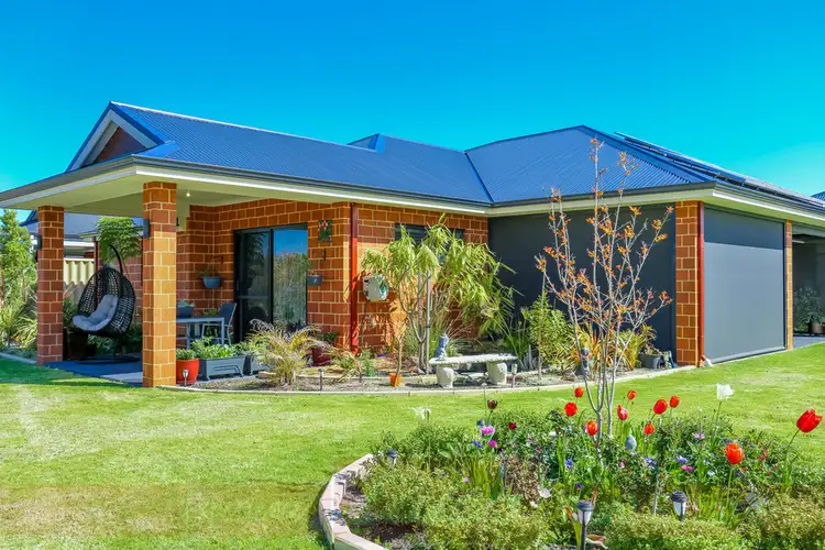 27 Castlereagh Vista, Millbridge WA 6232