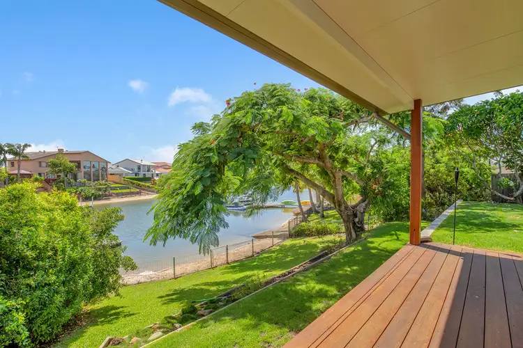 12 Rannock Avenue, Benowa Waters QLD 4217