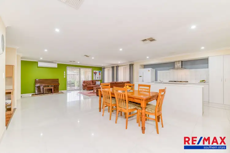 Fifth view of Homely house listing, 34 Putting Green, Maddington WA 6109