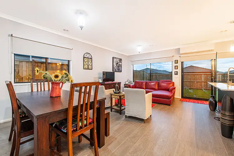 Fifth view of Homely house listing, 4 Cavendish Avenue, Clyde VIC 3978