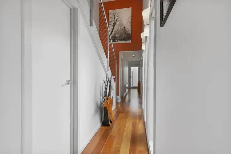 Fifth view of Homely house listing, 2/21 Pearson St, Bairnsdale VIC 3875