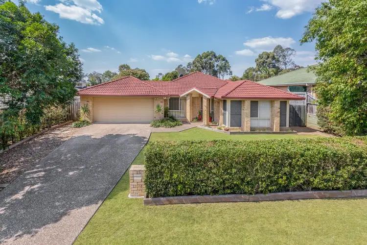 40 Cascade Drive, Forest Lake QLD 4078
