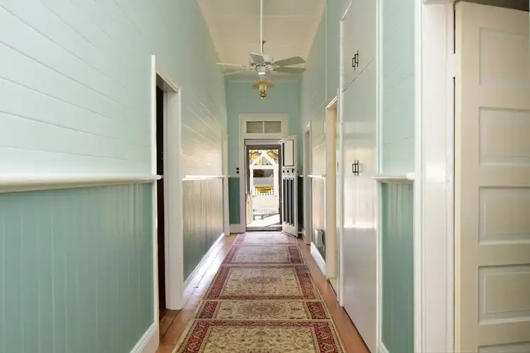 6 Shepherd Street, Nowra NSW 2541