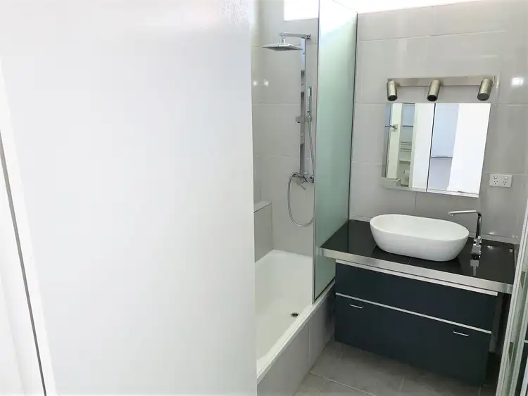 Fifth view of Homely house listing, 6 Boyle Street, Echuca VIC 3564