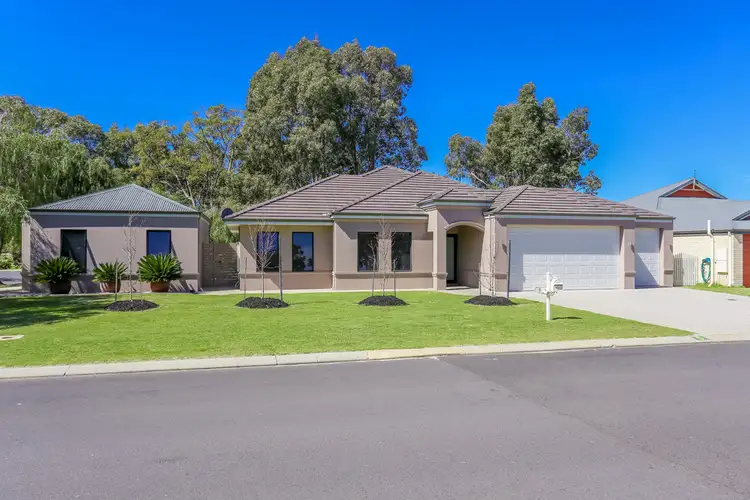 5 Murchison Parade, Millbridge WA 6232