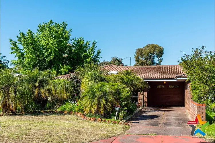 Second view of Homely semi-detached listing, 2A Marsh Court, Swan View WA 6056