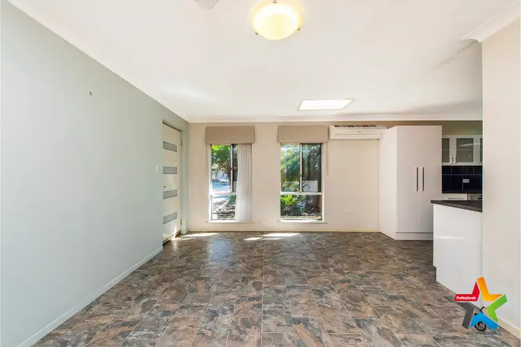 Sixth view of Homely semi-detached listing, 2A Marsh Court, Swan View WA 6056
