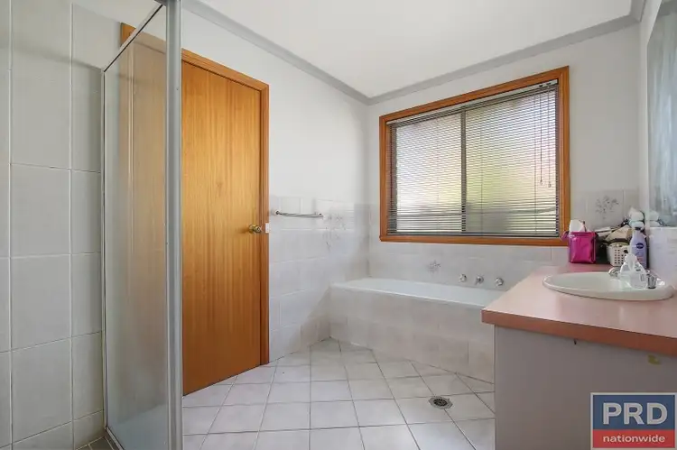 Fifth view of Homely unit listing, 1/1 Saville Avenue, Lavington NSW 2641