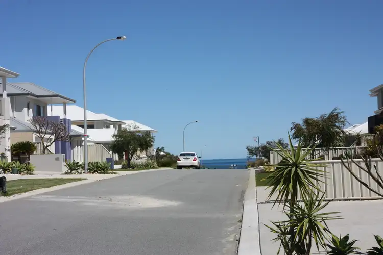 15 Cuttlefish Street, Yanchep WA 6035