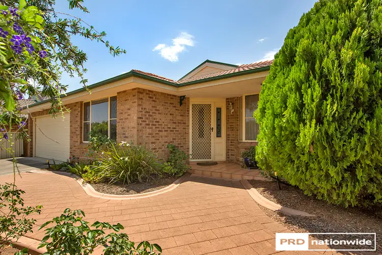 24 Overlanders Way, Tamworth NSW 2340