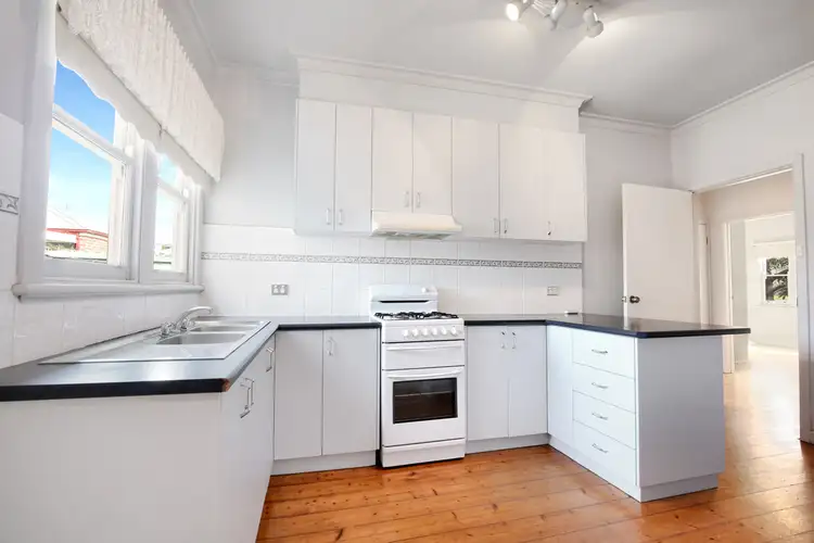 Sixth view of Homely house listing, 3 Quamby Avenue, Hamlyn Heights VIC 3215
