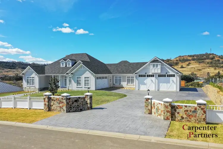 25 Stargard Crescent, Picton NSW 2571