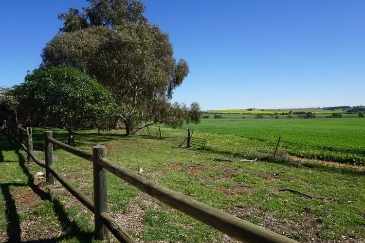 Seventh view of Homely rural property listing, 472 NIBY NIBY ROAD, BERKSHIRE VALLEY, Moora WA 6510