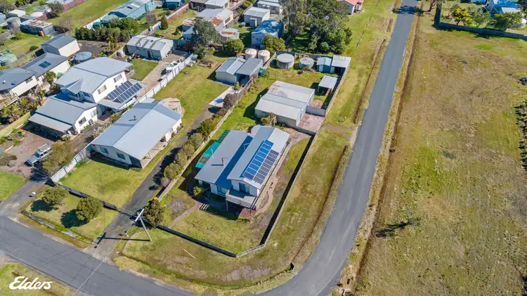 Second view of Homely house listing, 33 SEAWARD STREET, Mcloughlins Beach VIC 3874