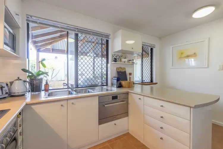 Seventh view of Homely townhouse listing, 2/32 Sackville Terrace, Scarborough WA 6019