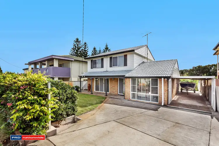 16 Robinson Street, Anna Bay NSW 2316