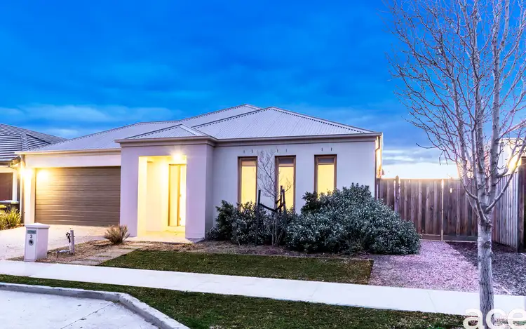 Second view of Homely house listing, 3 Jones Way, Williams Landing VIC 3027