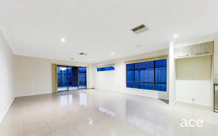 Seventh view of Homely house listing, 3 Jones Way, Williams Landing VIC 3027