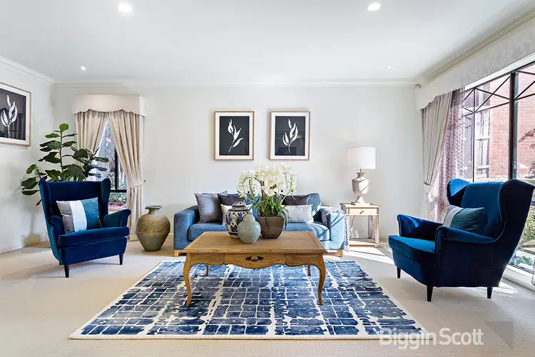 306 Gallaghers Road, Glen Waverley VIC 3150