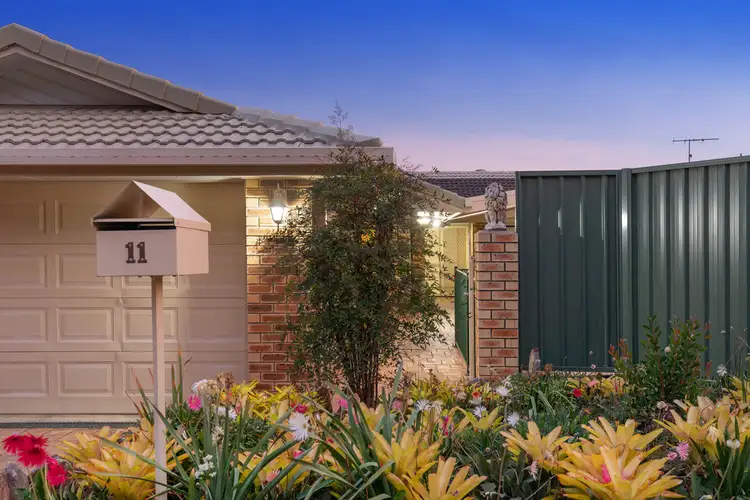 11 FORTRIL DRIVE, Springwood QLD 4127