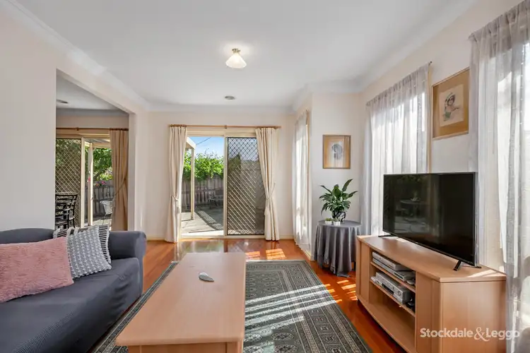 1A Moore Crescent, Reservoir VIC 3073