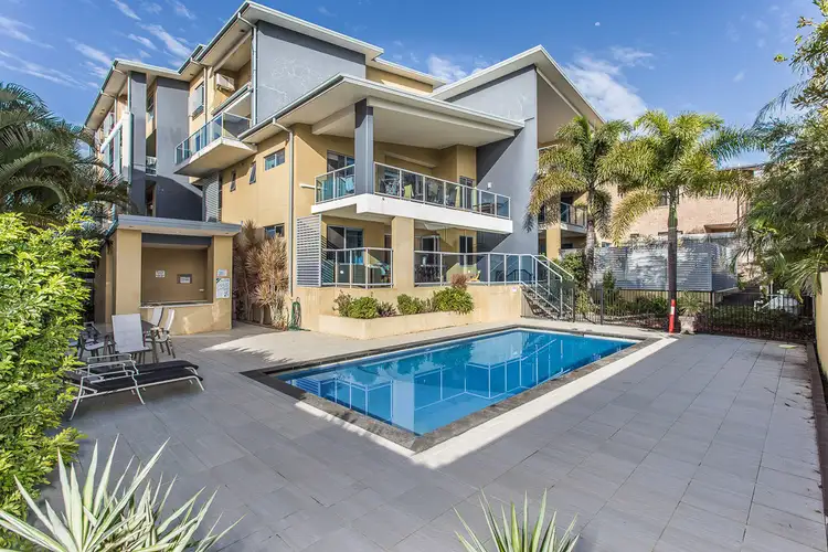 5/8 Georgina Street, Woody Point QLD 4019