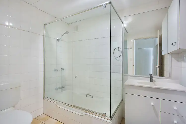 Fifth view of Homely apartment listing, 5 'Carlton Apartments' 4 Clifford Street, Surfers Paradise QLD 4217