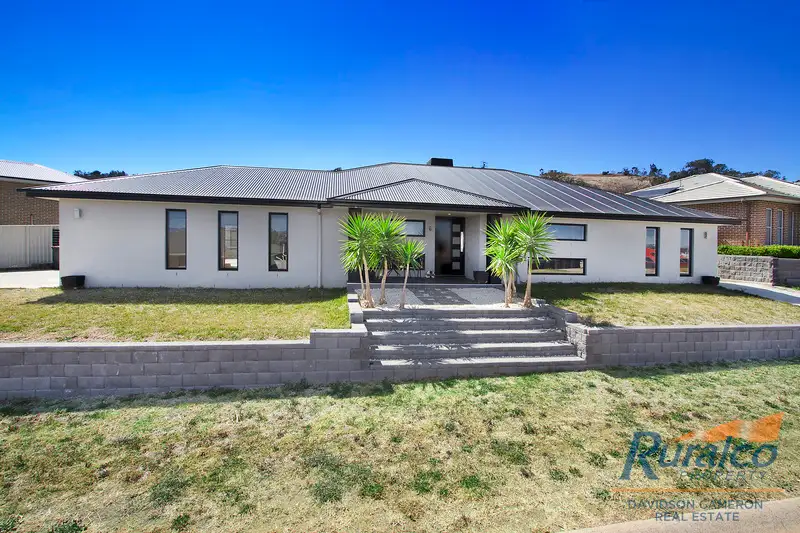 Main view of Homely house listing, 6 Kaputar Close, Tamworth NSW 2340