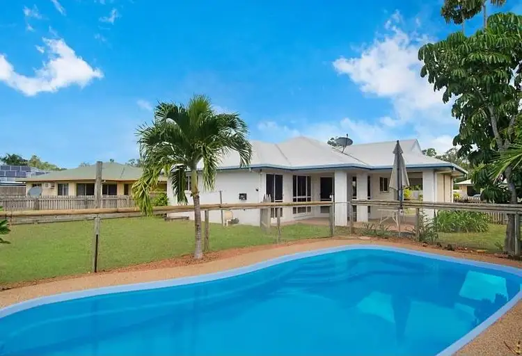 11 Kinnardy Street, Burdell QLD 4818