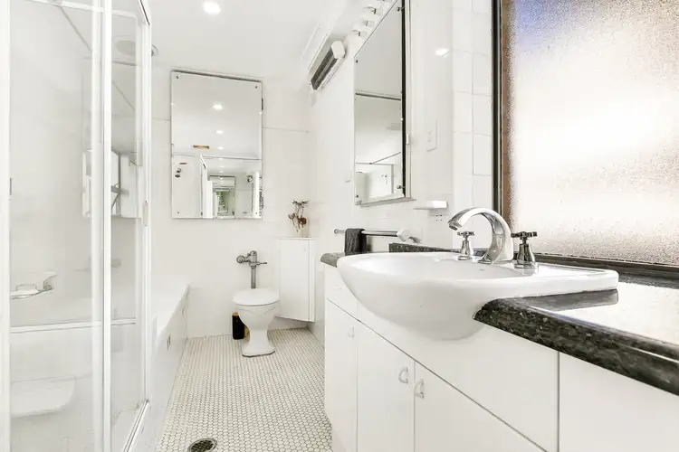 Sixth view of Homely apartment listing, 405/87-97 Yarranabbe Road, Darling Point NSW 2027