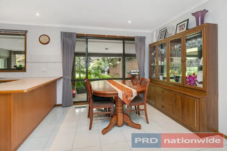Third view of Homely house listing, 5 Barrington Court, Mount Clear VIC 3350