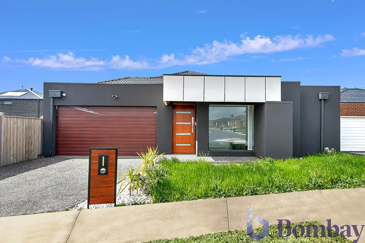 1 Haldon Avenue, Mickleham VIC 3064