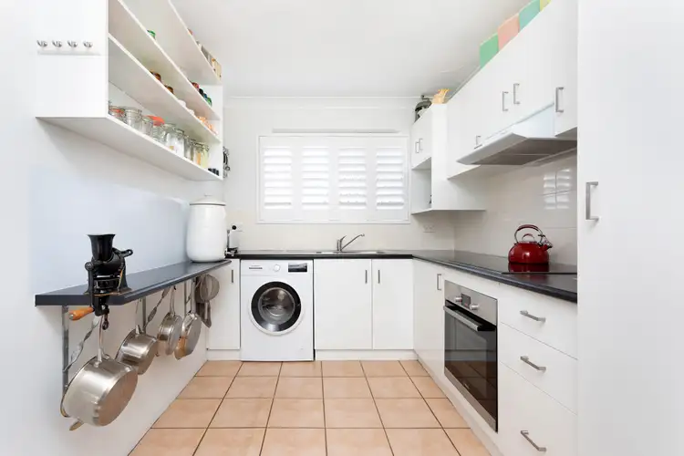Third view of Homely unit listing, 1/191 Allen Street, Hamilton QLD 4007