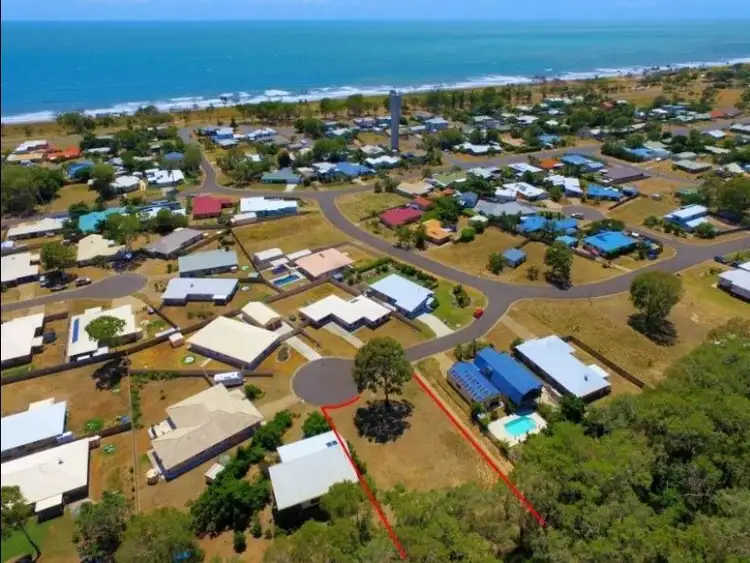 5 Tulip Court, Moore Park Beach QLD 4670