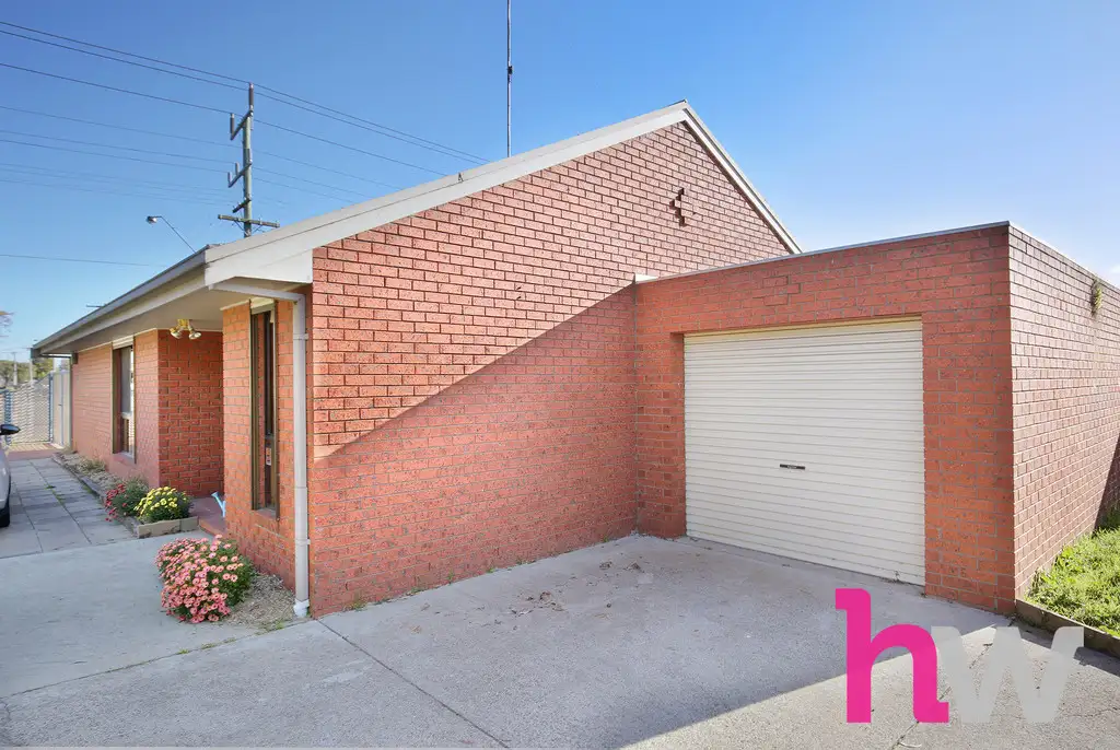 Main view of Homely unit listing, 2/41 Townsend Road, Whittington VIC 3219