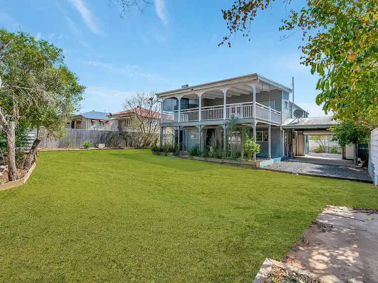 9 Sinclair Street, Newtown QLD 4305