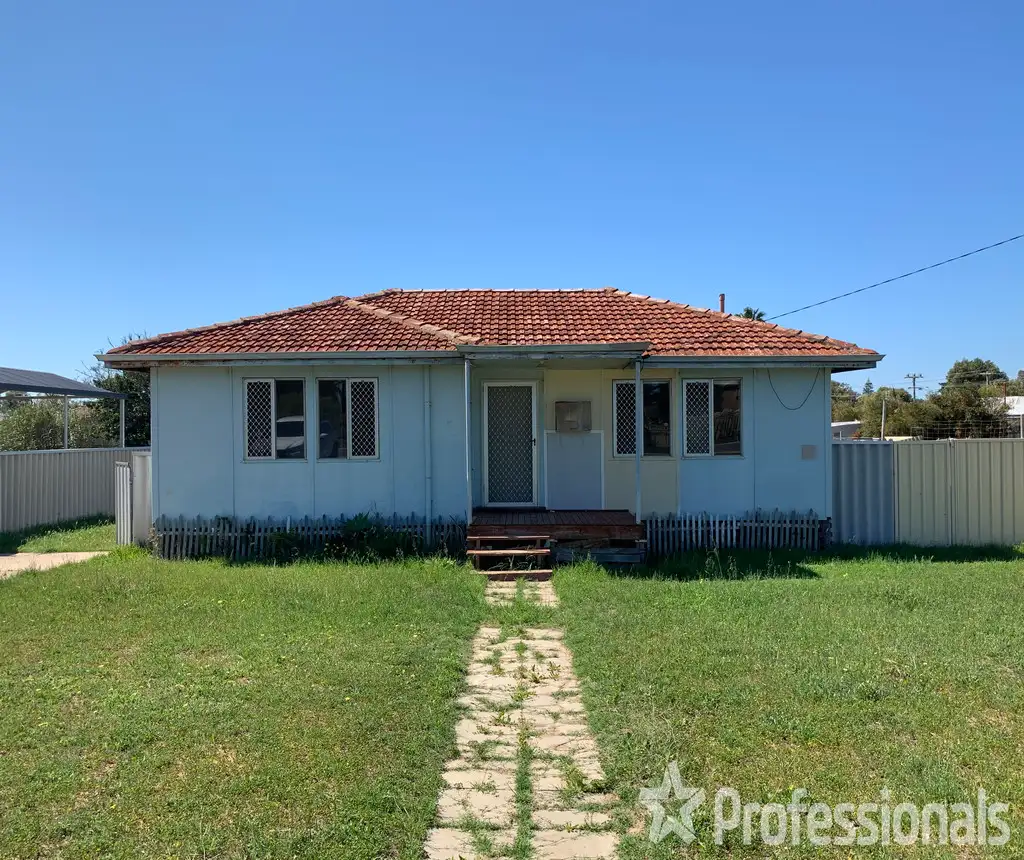 Main view of Homely house listing, 4 Dodd Street, Dongara WA 6525
